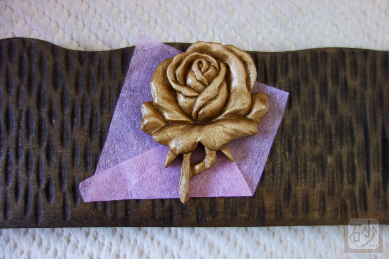 木彫り 薔薇ブローチを制作する【動画あり】 | 木を彫る日々