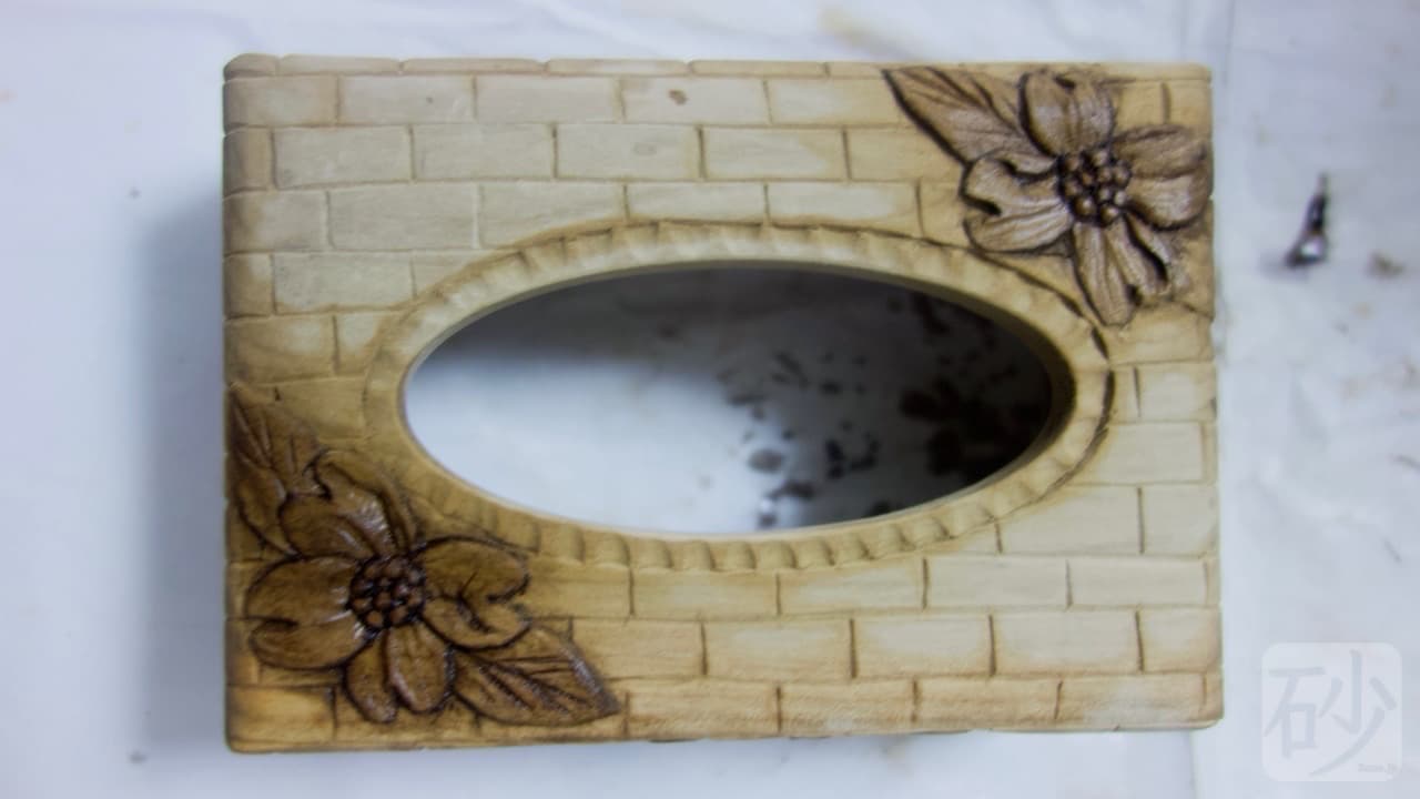 木彫り】ポケットティッシュケースにハナミズキを彫る | 木を彫る日々