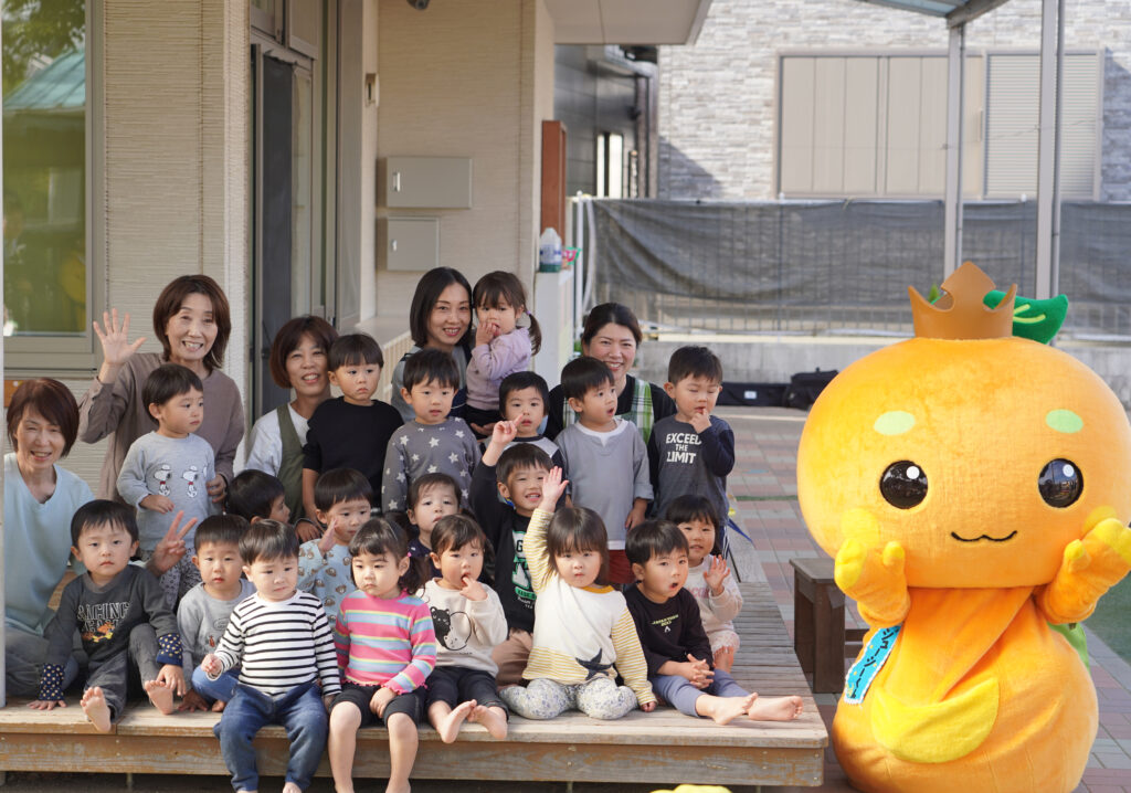 食農教育活動30万人超え ジューシーくんが保育園を訪問♪ | お知らせ