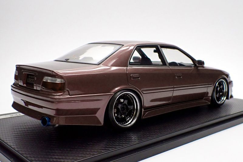 イグニッションモデル 1／18スケール VERTEX 100CHASER