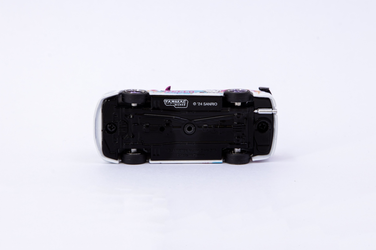 ターマックワークス 1／64スケール VERTEX、S15シルビア、キティ