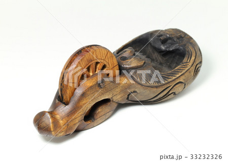 昔の大工道具、墨つぼの写真素材 [33232326] - PIXTA