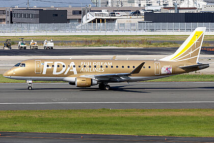 JA09FJ FDA - Fuji Dream Airlines Embraer ERJ-175 | Planespotters.net
