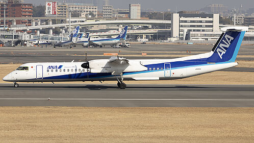 JA465A All Nippon Airways Bombardier DHC-8-400 | Planespotters.net