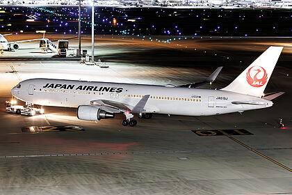JA619J Japan Airlines Boeing 767-300 | Planespotters.net