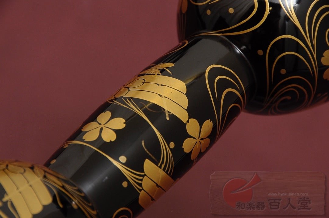 小鼓古胴 桜に鳴子金蒔絵