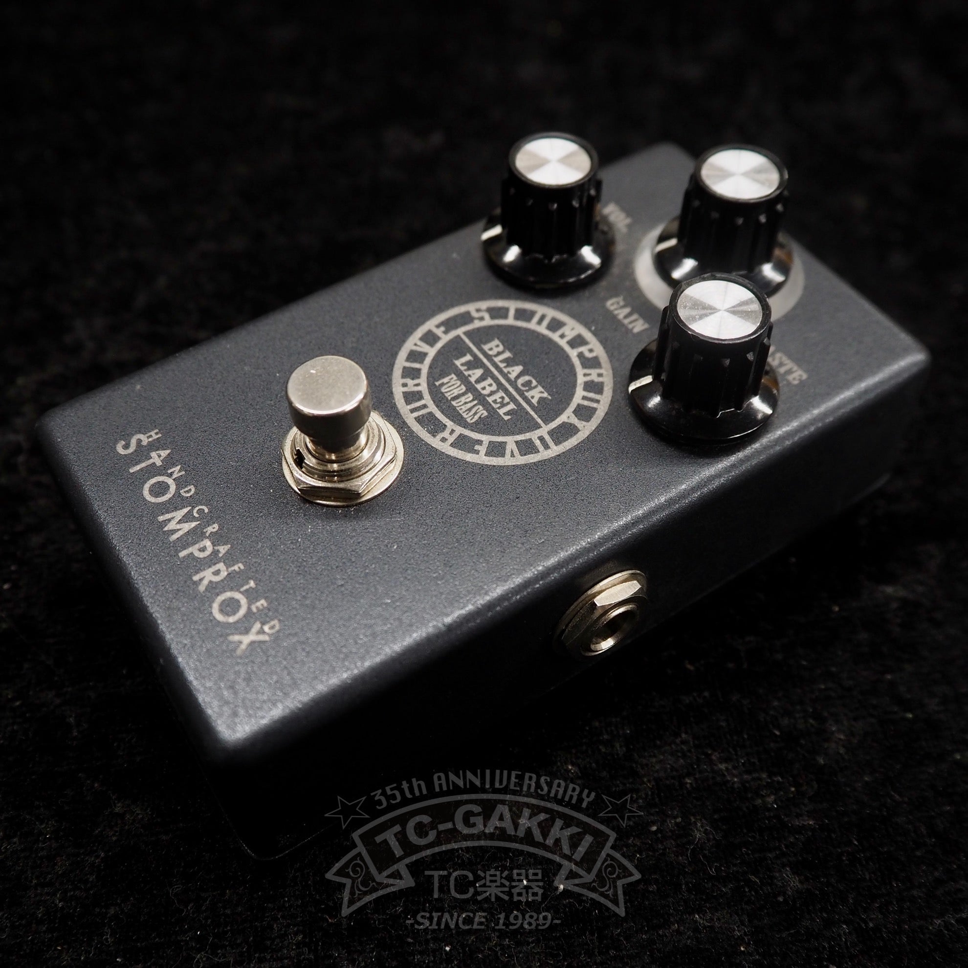 BLACK LABEL FOR BASS