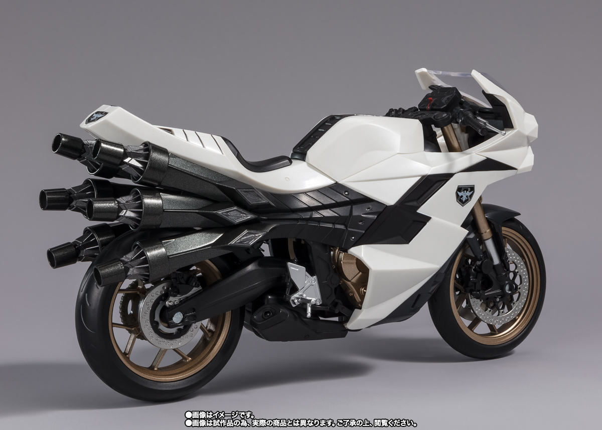 S.H.Figuarts 大量発生型相変異バッタオーグ搭乗用サイクロン号（シン