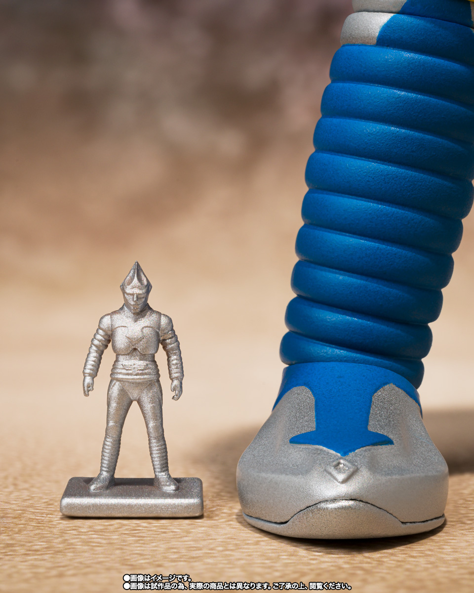 S.H.MonsterArts JET JAGUAR [1973] | TAMASHII WEB