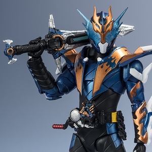 S.H.Figuarts 仮面ライダービルド トライアルフォーム（ラビット