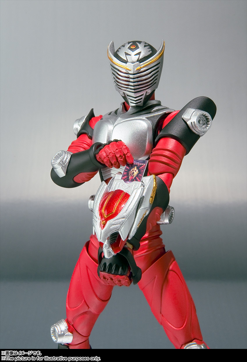 S.H.Figuarts 仮面ライダー龍騎 -20 Kamen Rider Kicks Ver.- | 魂ウェブ
