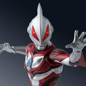 S.H.Figuarts ウルトラマンゼロ ビヨンド (ギャラクシーグリッター