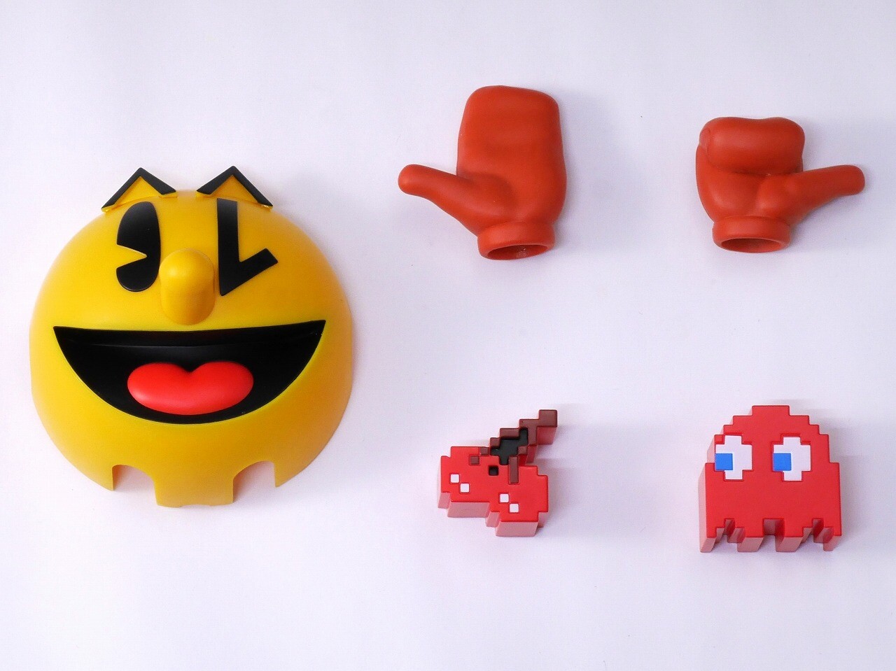 魂ストア限定商品より「S.H.Figuarts」の2アイテムを撮り下ろし紹介