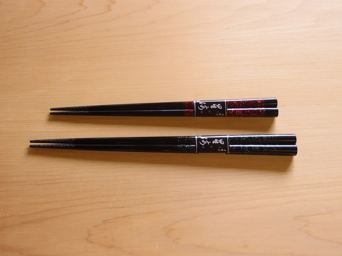 夫婦箸 星海】 透緑(大)・透赤(中) | 津軽塗たなか オンラインストア