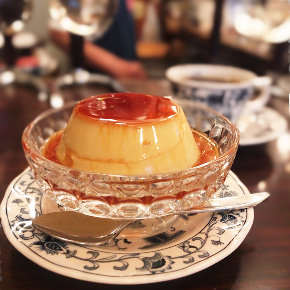 ジャンボプリンで有名な虎ノ門の老舗喫茶店「ヘッケルン」人気の理由は