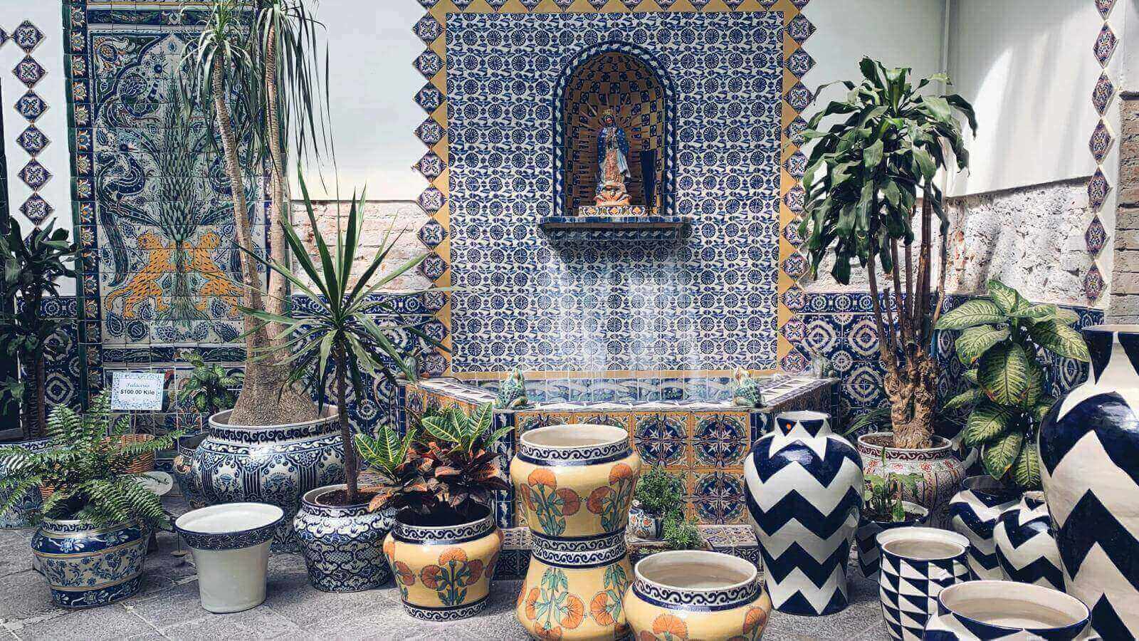 メキシコ焼き物旅】シックなデザインが魅力。プエブラのタラベラ焼き