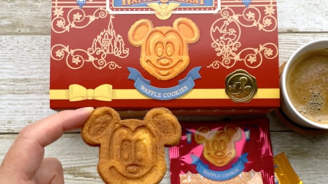 東京ディズニーランド・シー人気のお土産78選】映えるお菓子やクッキー