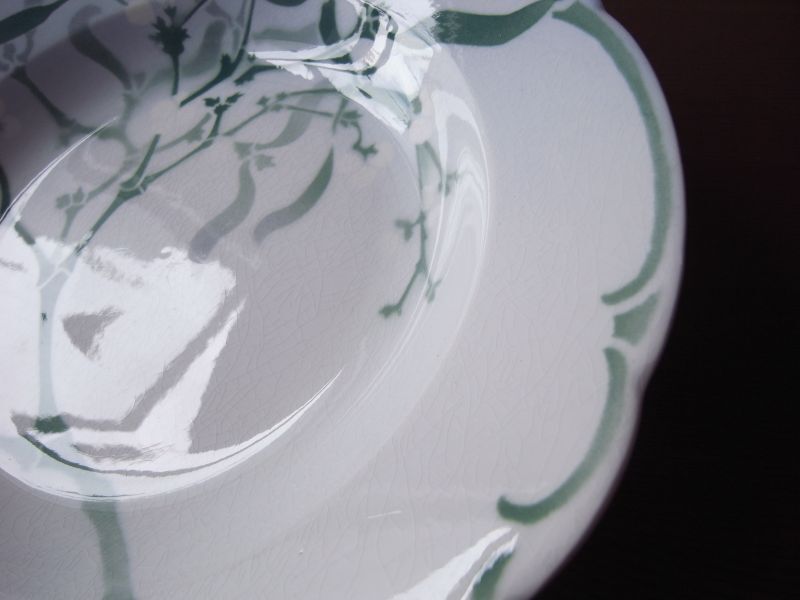 フランスのリュネヴィル窯 ヤドリギの深皿 - テーブルB