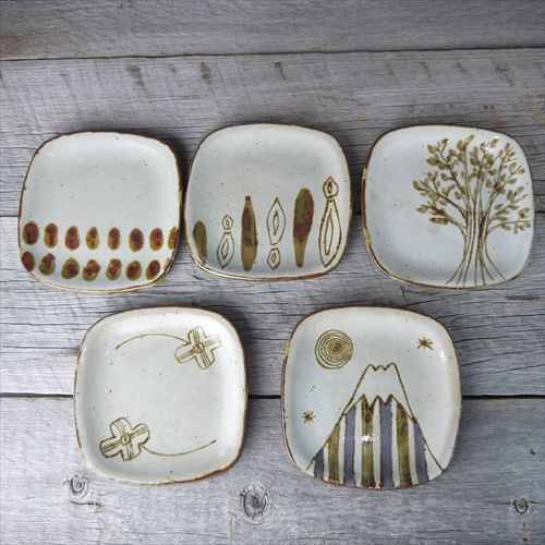 伊藤瞳/Premium角皿S/富士山/13.5x13.5 X H1 - テーブルライフストア