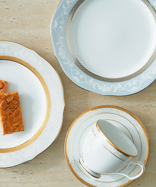 ハンプシャーゴールド&プラチナ 23cmアクセントプレートペア(色変り