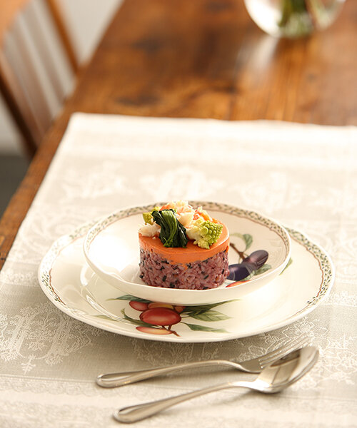 オーチャードガーデン ティーポット(小)(茶こし付) | ノリタケ食器公式