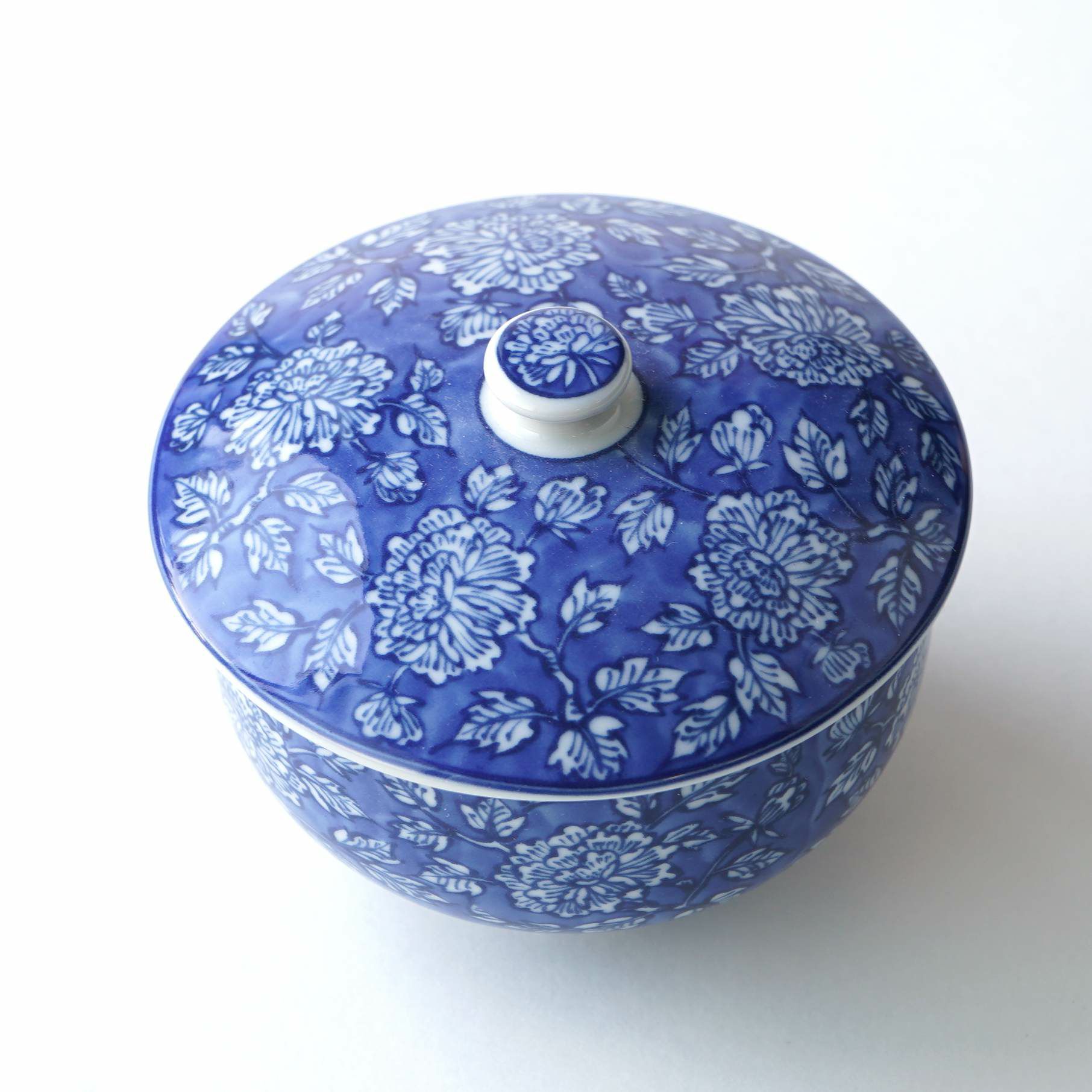 シリーズ以外・その他 単品 染牡丹 蓋付お茶呑茶碗〈1客〉 美濃焼 |皿