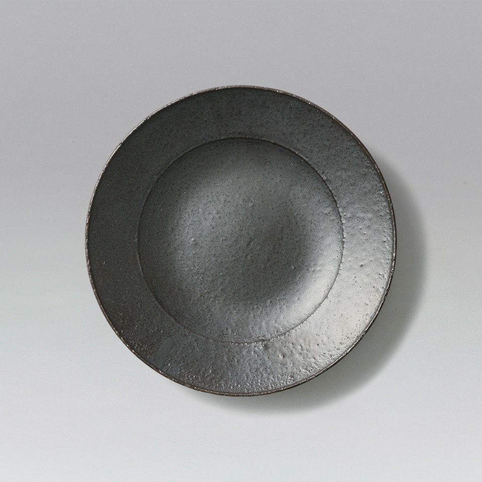 KANADE | 奏 【COCHI】KANADE RIMPLATE / SUMI（黒釉）〈1枚