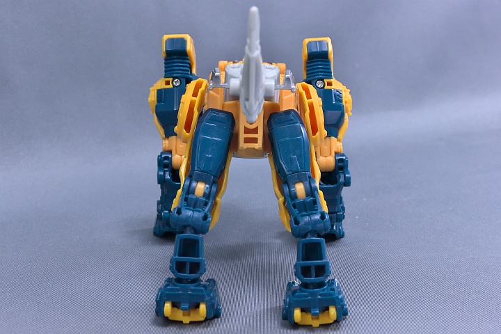 トランスフォーマー GENERATIONS TITANS RETURN ウルフワイアー(MONXO