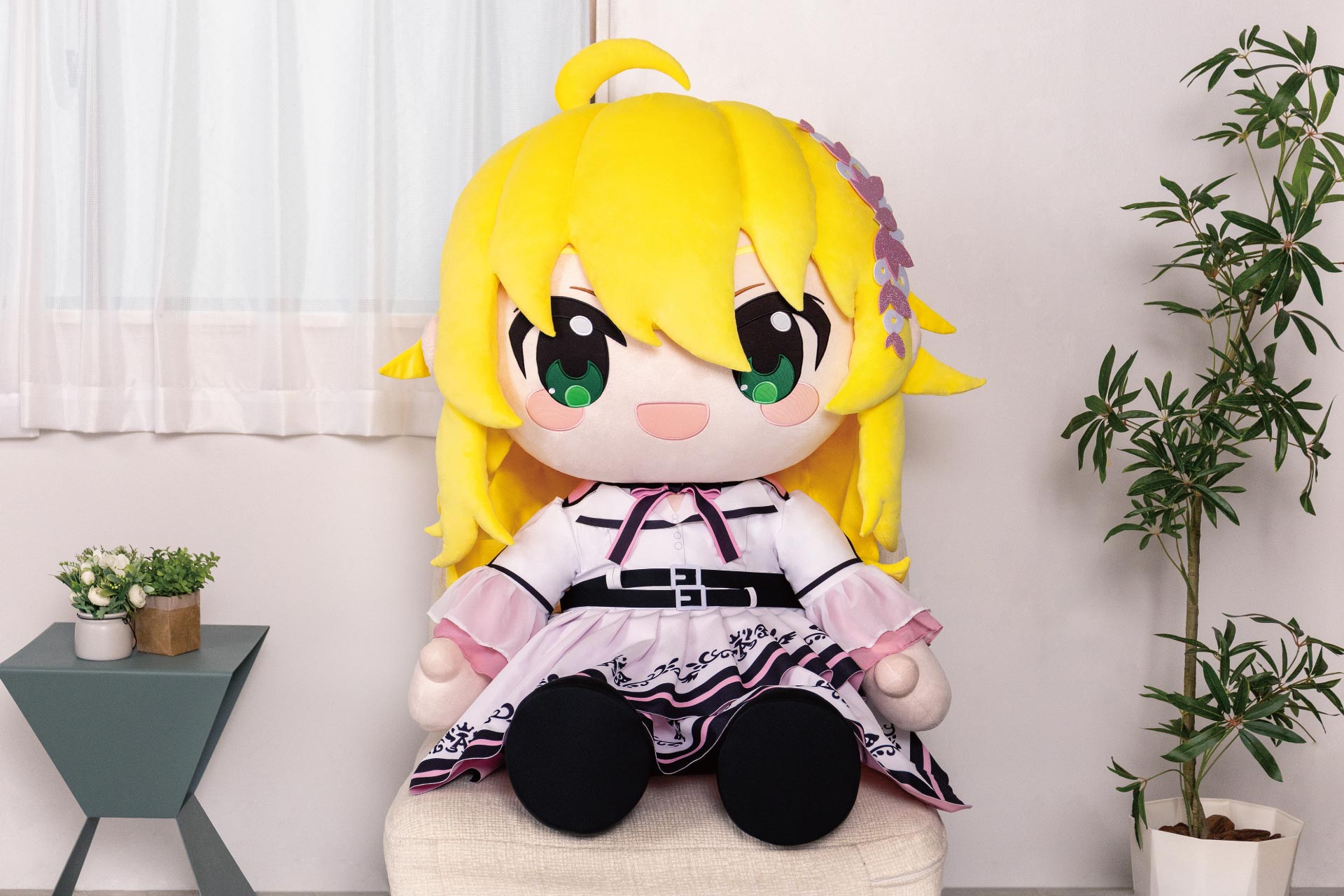 どきゅーと 『THE IDOLM@STER』 超特大ぬいぐるみ 星井美希｜TAITO