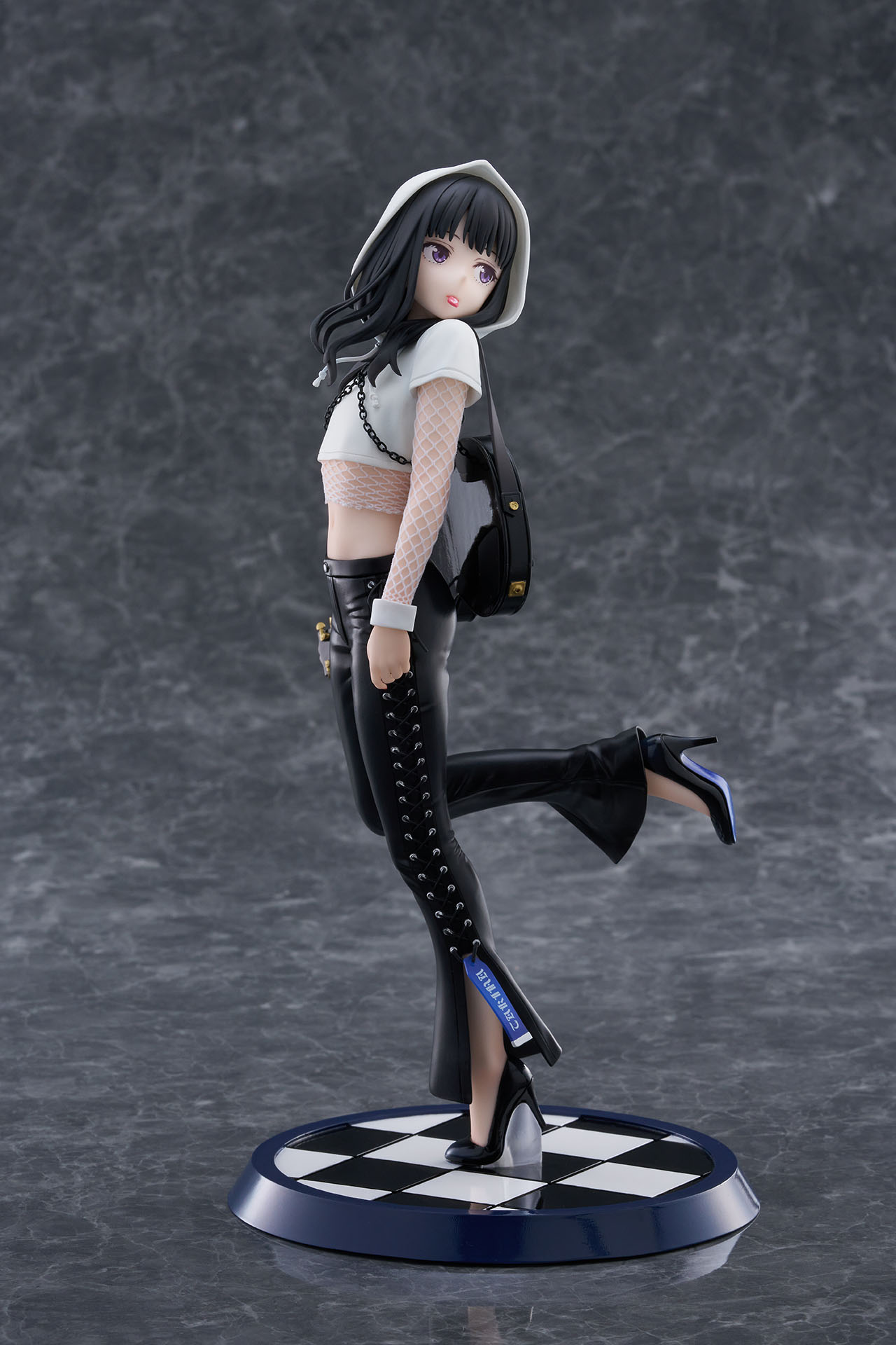 リコリス・リコイル 井ノ上たきな～バンドver.～ 1/7スケール