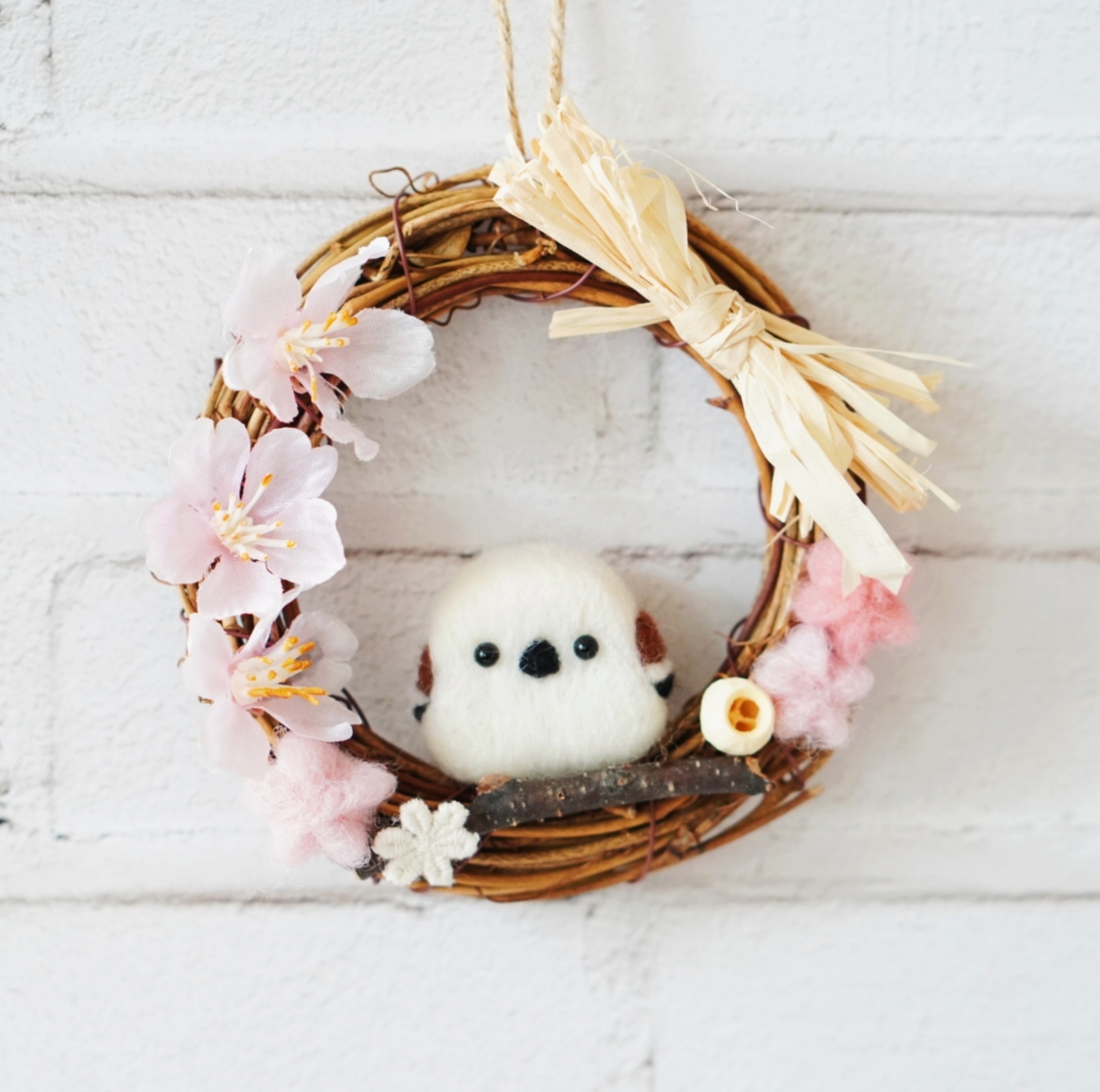 大雪商店 / 北海道 旭川 パレットメリー 羊毛シマエナガ お花のリース