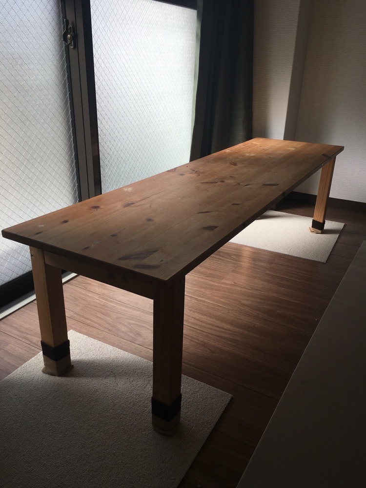 DIY】水性ステインで木目を活かした風合いあるテーブルに仕上げる