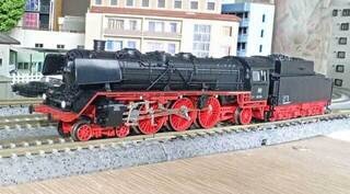 ミニトリックスのグラスカステン蒸気機関車: 光山市交通局のブログです