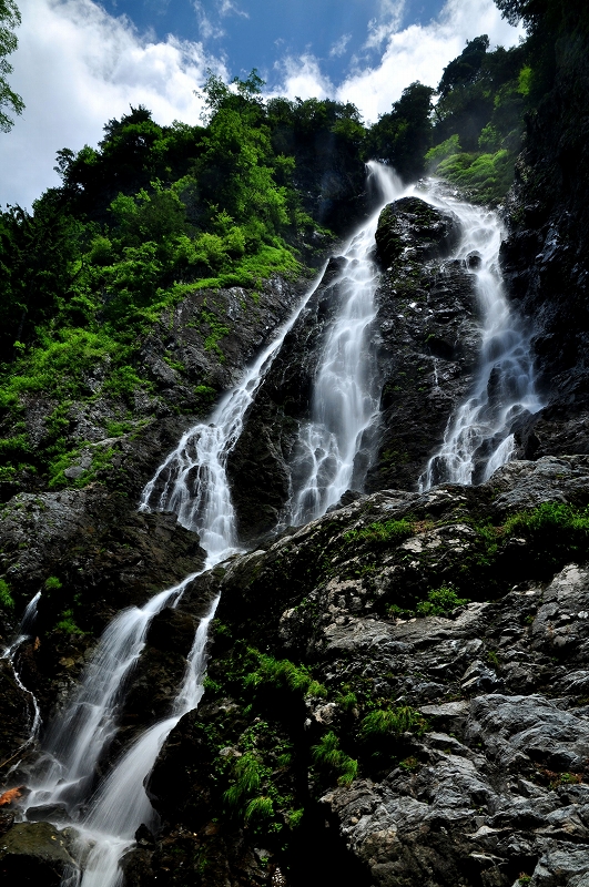 ヒスイの滝（ヒカゲ沢大滝）
