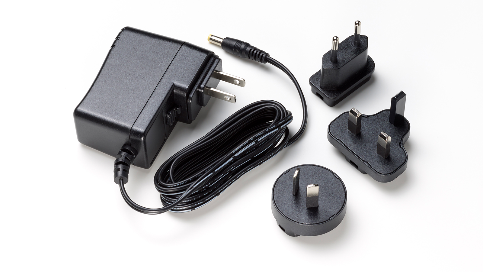 PS-P1220E | TASCAM製品用ACアダプター | TASCAM (日本)