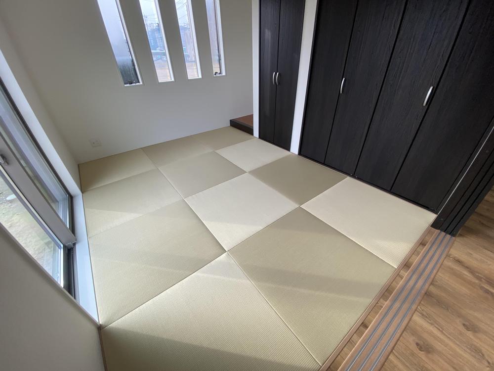 気分草快 バサラ 色：ネオグリーン - 島内たたみ店