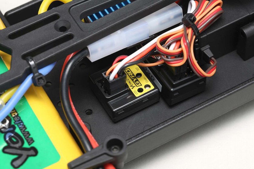 ドリフトパッケージ 2WD 組み立て済みRTR PANDEM GRA90 スープラ(白