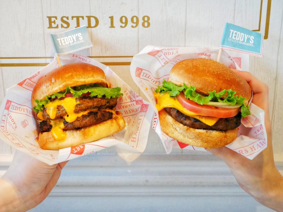 24年連続ハワイ ベストバーガー賞受賞！” Teddy's Bigger Burger