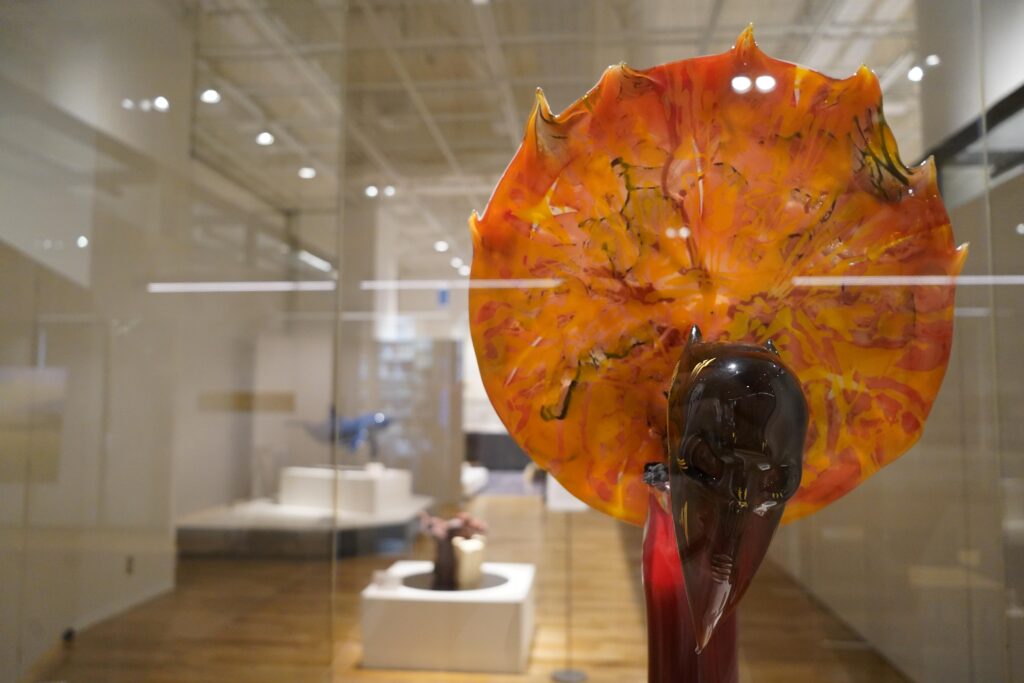 新規収蔵工芸・彫刻作品のカタチ／ソザイ | 帝京大学総合博物館