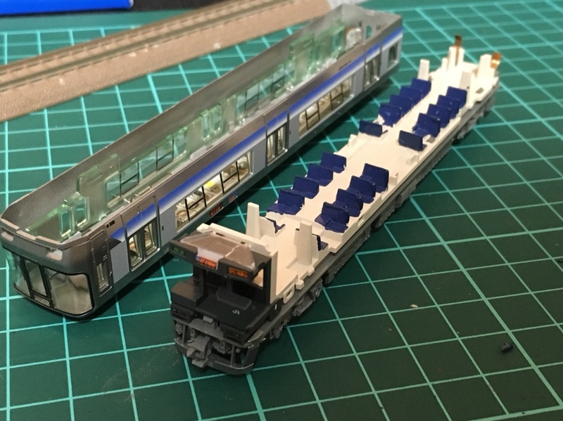 KATO223系＆TOMIX225系 関空快速仕様 ～加工難易度