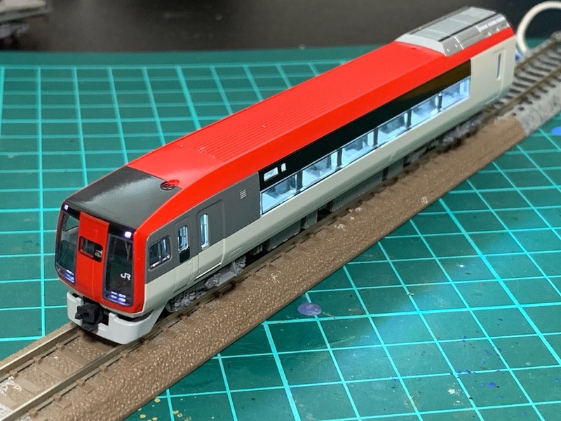 KATO 253系成田エクスプレス ～加工難易度～ - 鉄道模型の世界