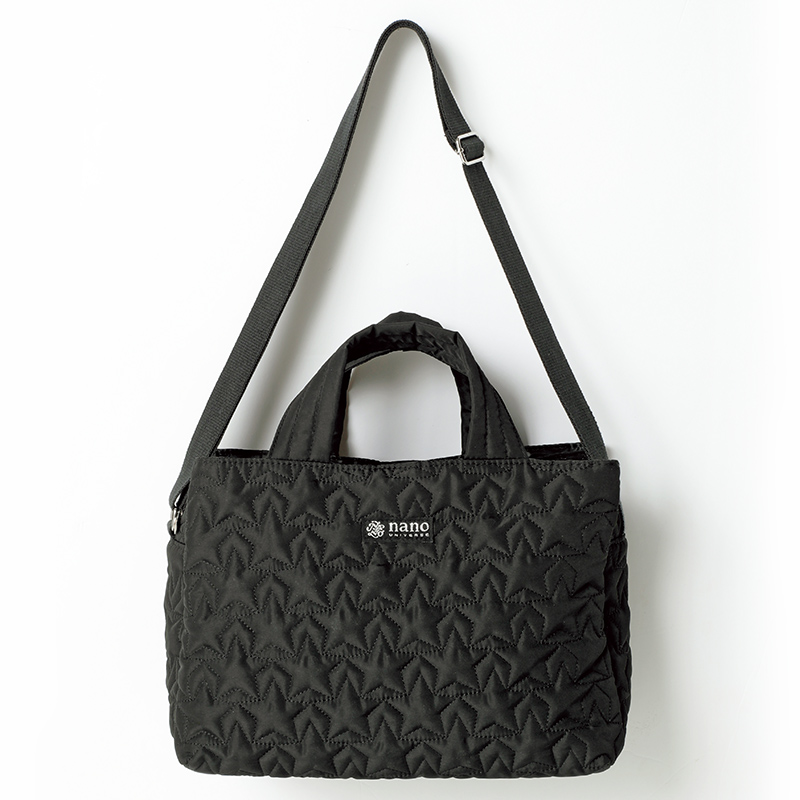 nano UNIVERSE 10pockets 軽量キルティングショルダーバッグBOOK