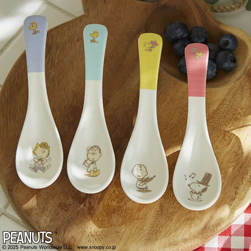 SNOOPY スリムで使いやすい! レンゲスプーンセット BOOK PEANUTS 75th