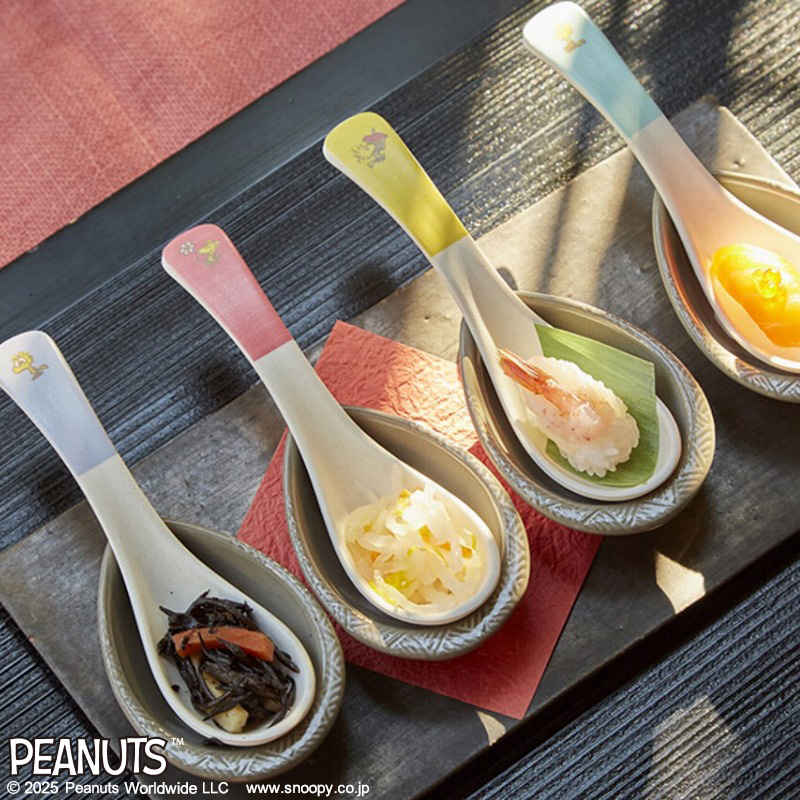 SNOOPY スリムで使いやすい! レンゲスプーンセット BOOK PEANUTS 75th