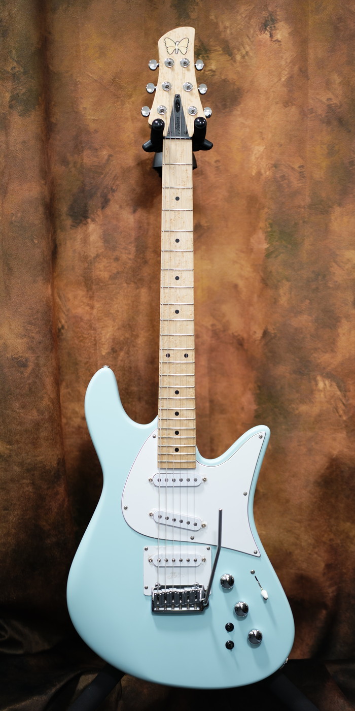 Guitar / ベース専門店 タイズストア