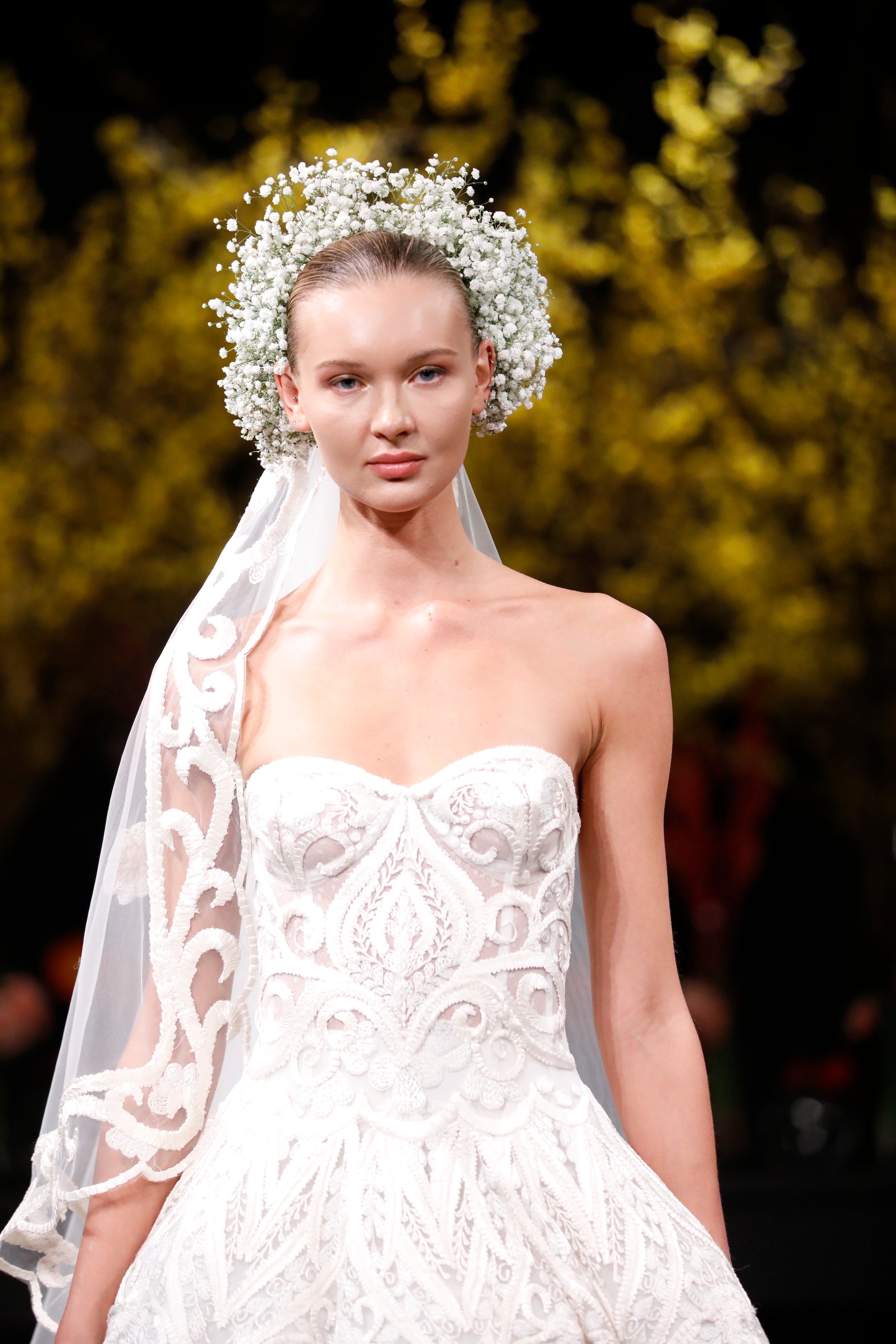 VIENNA｜ウェディングドレス、ブランドドレスのレンタルならザ・ドレス