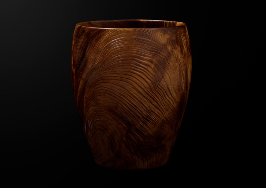 自然が創る 力強い屋久杉の杢目（鹿児島） || THE COVER NIPPON