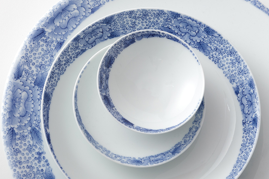 平戸嘉久正窯 三川内焼（長崎） || THE COVER NIPPON