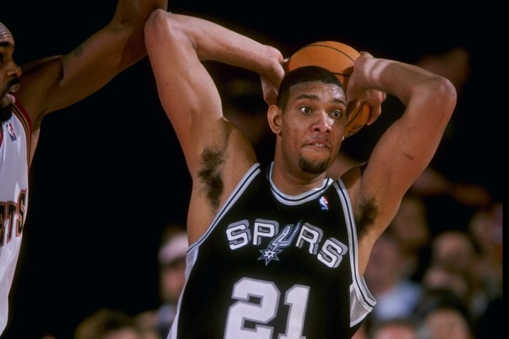 スパーズを常勝軍団へと導いた最強ビッグマン、ティム・ダンカン指名を