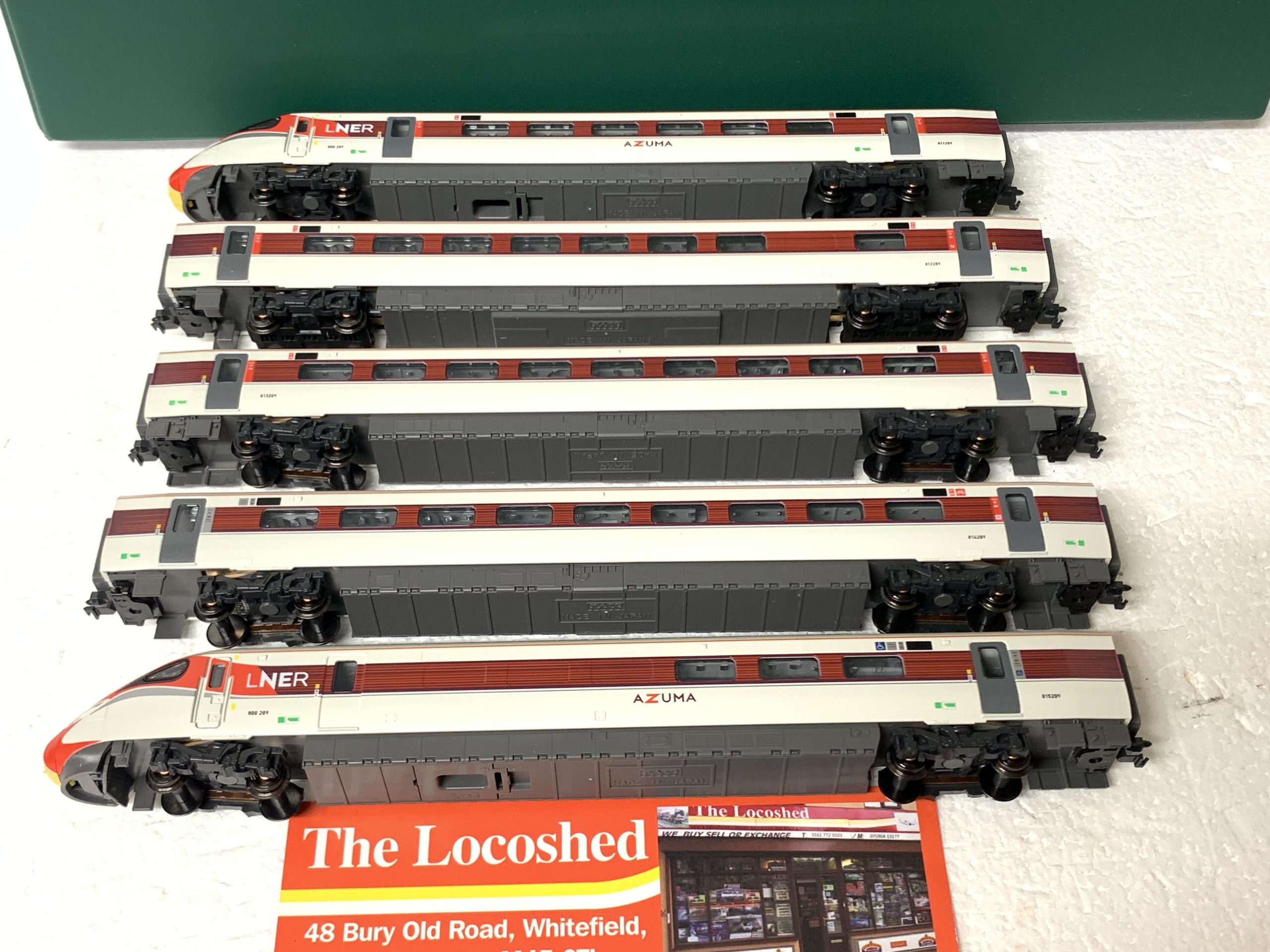 Kato 10-1674 Hitachi Class 800/2 LNER ''Azuma'' 5 Car Set - The